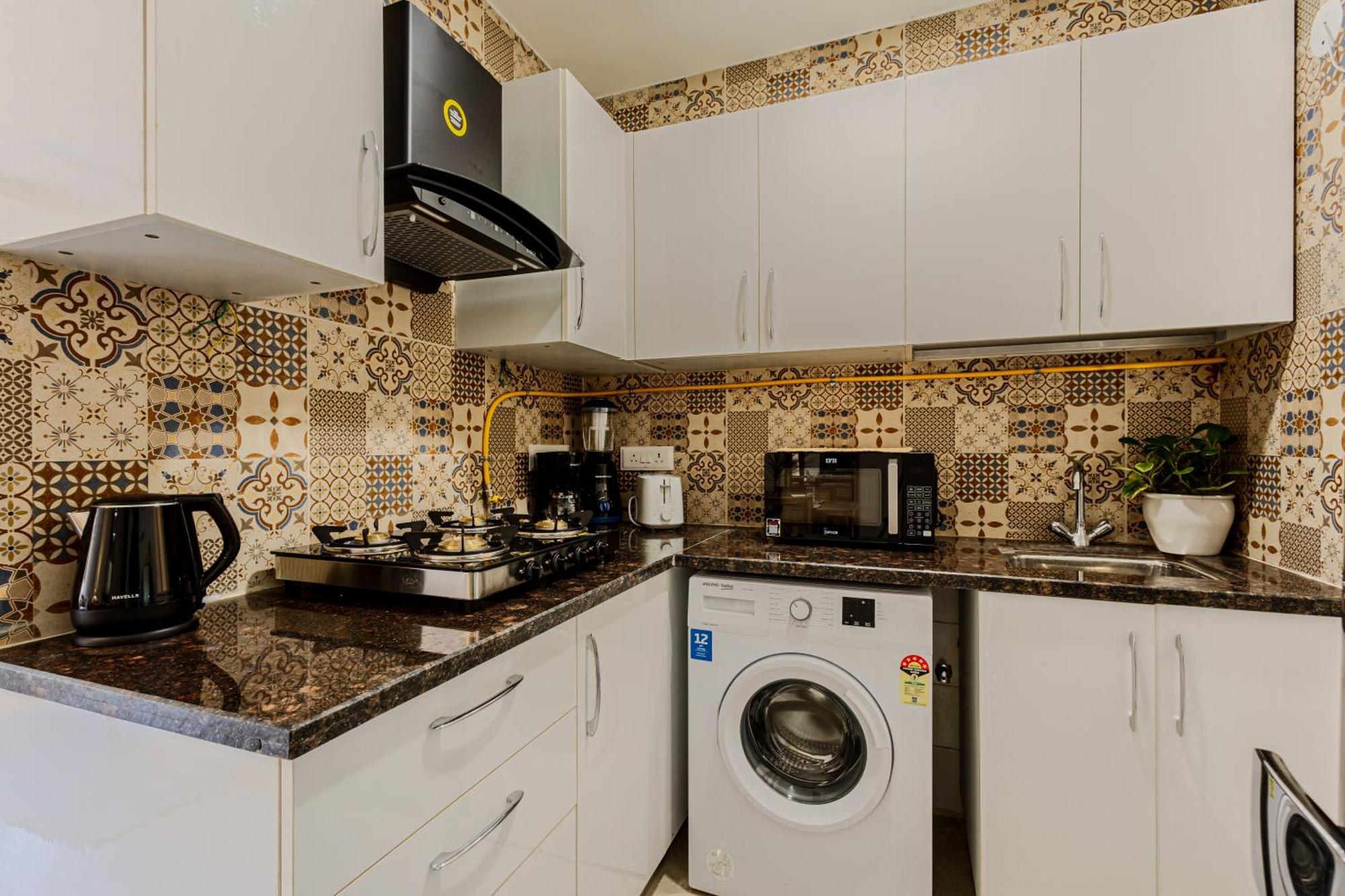 Alaya Stays 1 Bhk With Balcony & Pool - Veera Marina Candolim Eksteriør bilde