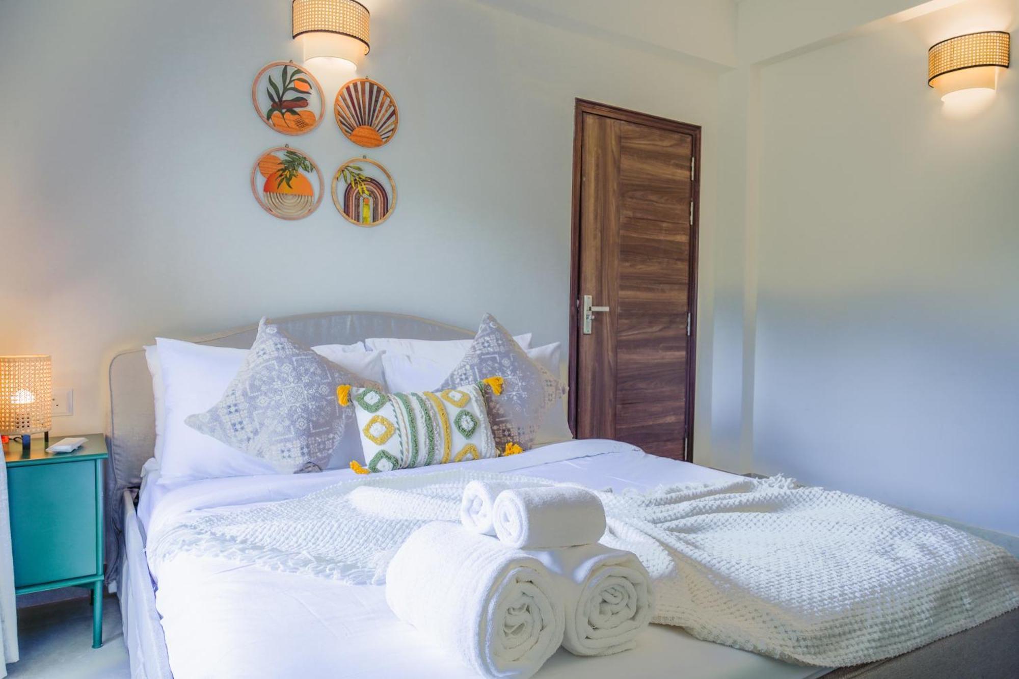 Alaya Stays 1 Bhk With Balcony & Pool - Veera Marina Candolim Eksteriør bilde