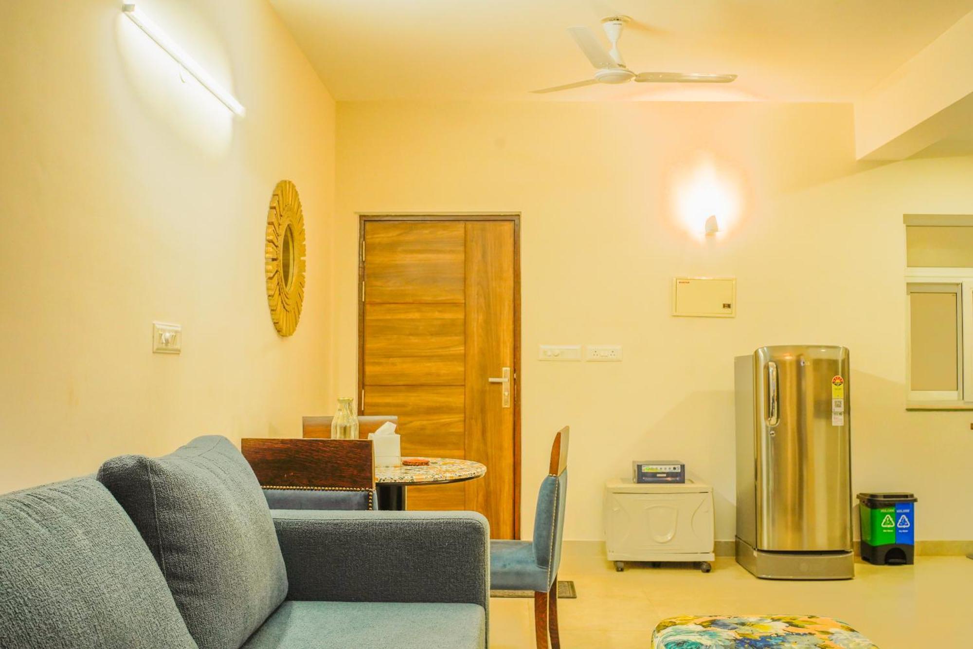 Alaya Stays 1 Bhk With Balcony & Pool - Veera Marina Candolim Eksteriør bilde